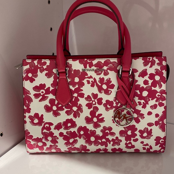 Michael Kors Pink and White Floral Shoulder Bag - Picture 1 of 7